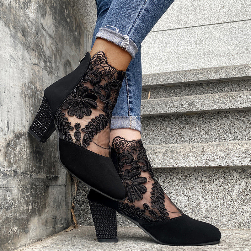 Capucine - Elegant Lace Ankle Boots
