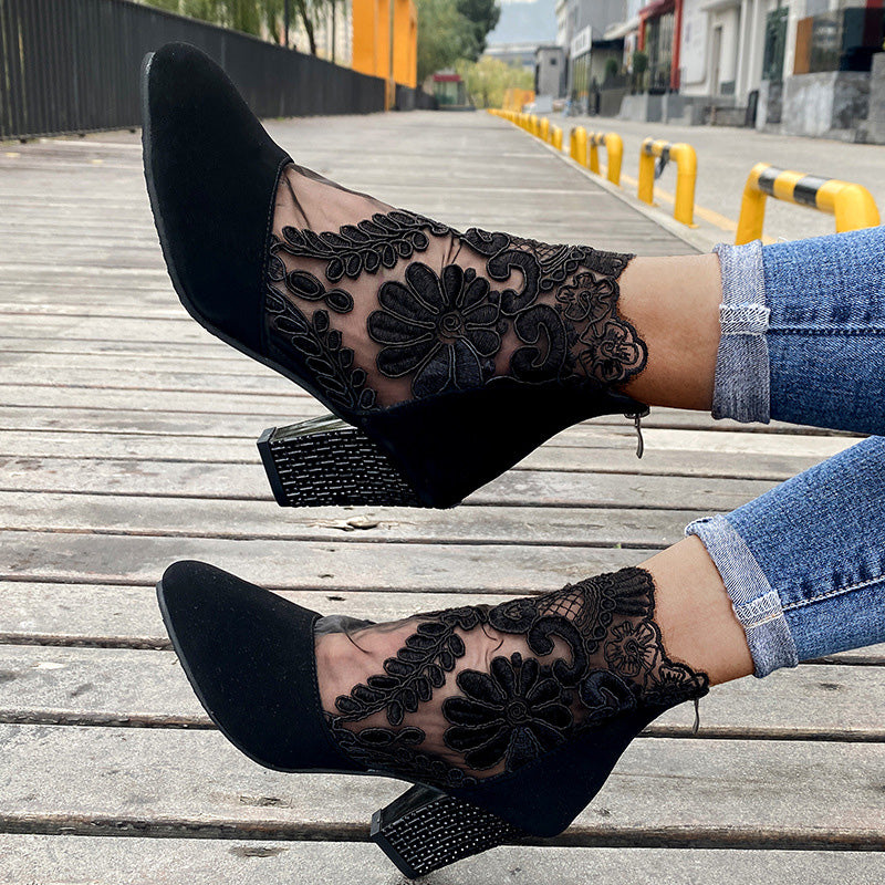 Capucine - Elegant Lace Ankle Boots